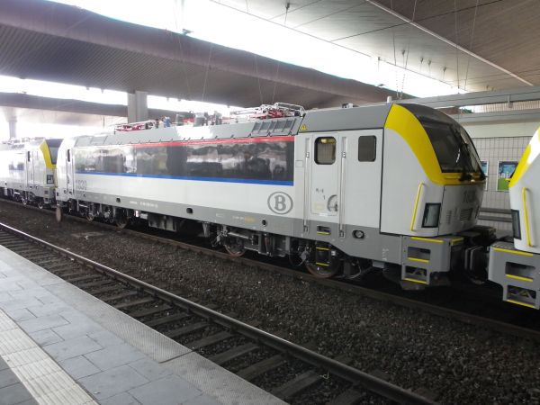 de-sncb-hle18-duesseldorf-170911-full.jpg