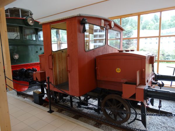 no-nsb-electric_shunter-flaamsbanamuseum-020716-full.jpg