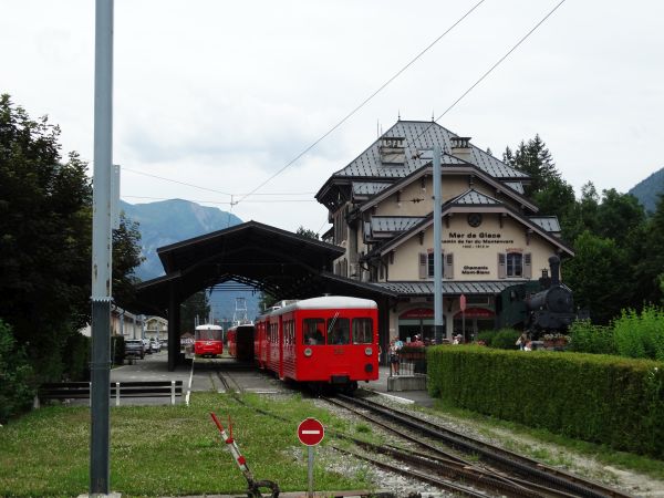 fr-chemin_du_fer_de_montenvers-chamonix_station-110719-full.jpg